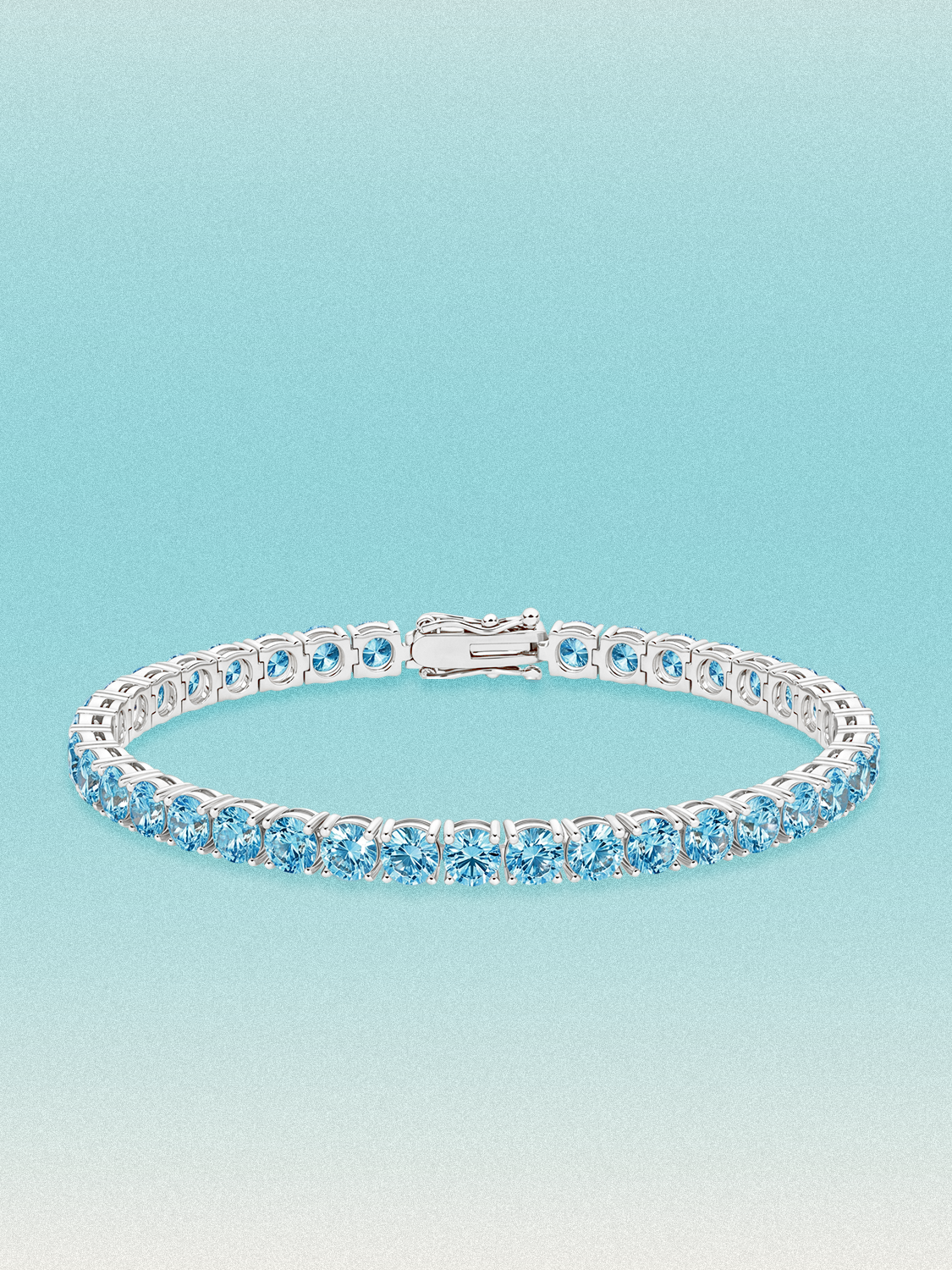 Fancy Blue 4.6mm (13.00 ctw) Round 4-Prong Lab Grown Diamond Tennis Bracelet