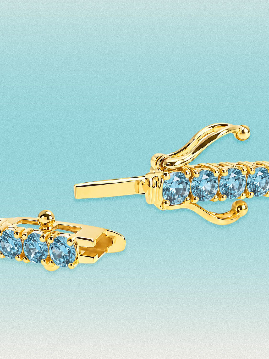 Fancy Blue 4mm (10.00 ctw) Round 4-Prong Lab Grown Diamond Tennis Bracelet