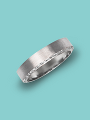 Diamond Edge Lined Band