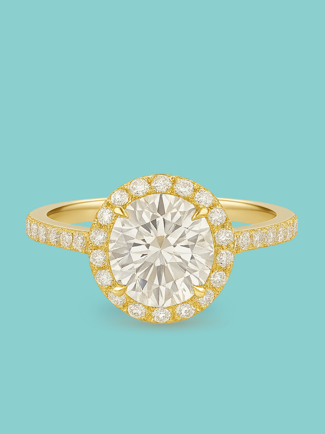 Round Cut Halo Pavé Lab Diamond Engagement Ring