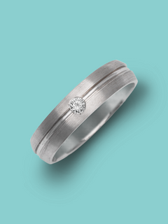 Single Diamond Brushed Band