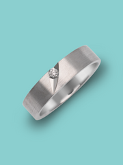 Single Diamond Geometric Flat Band