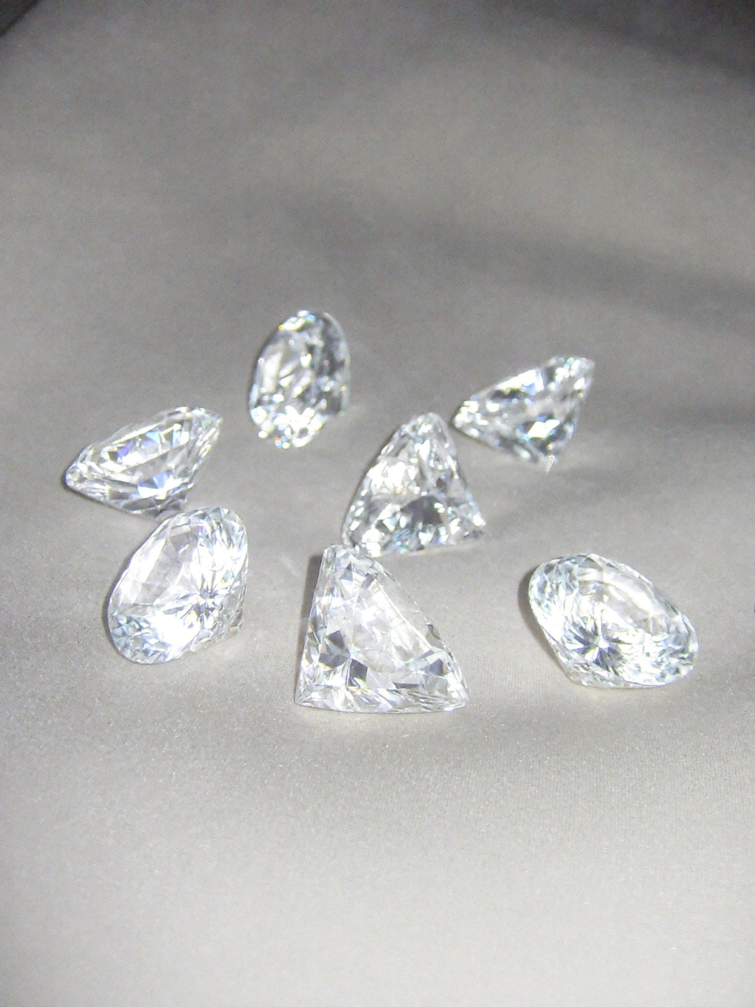 Bow Tie Lab Diamonds
