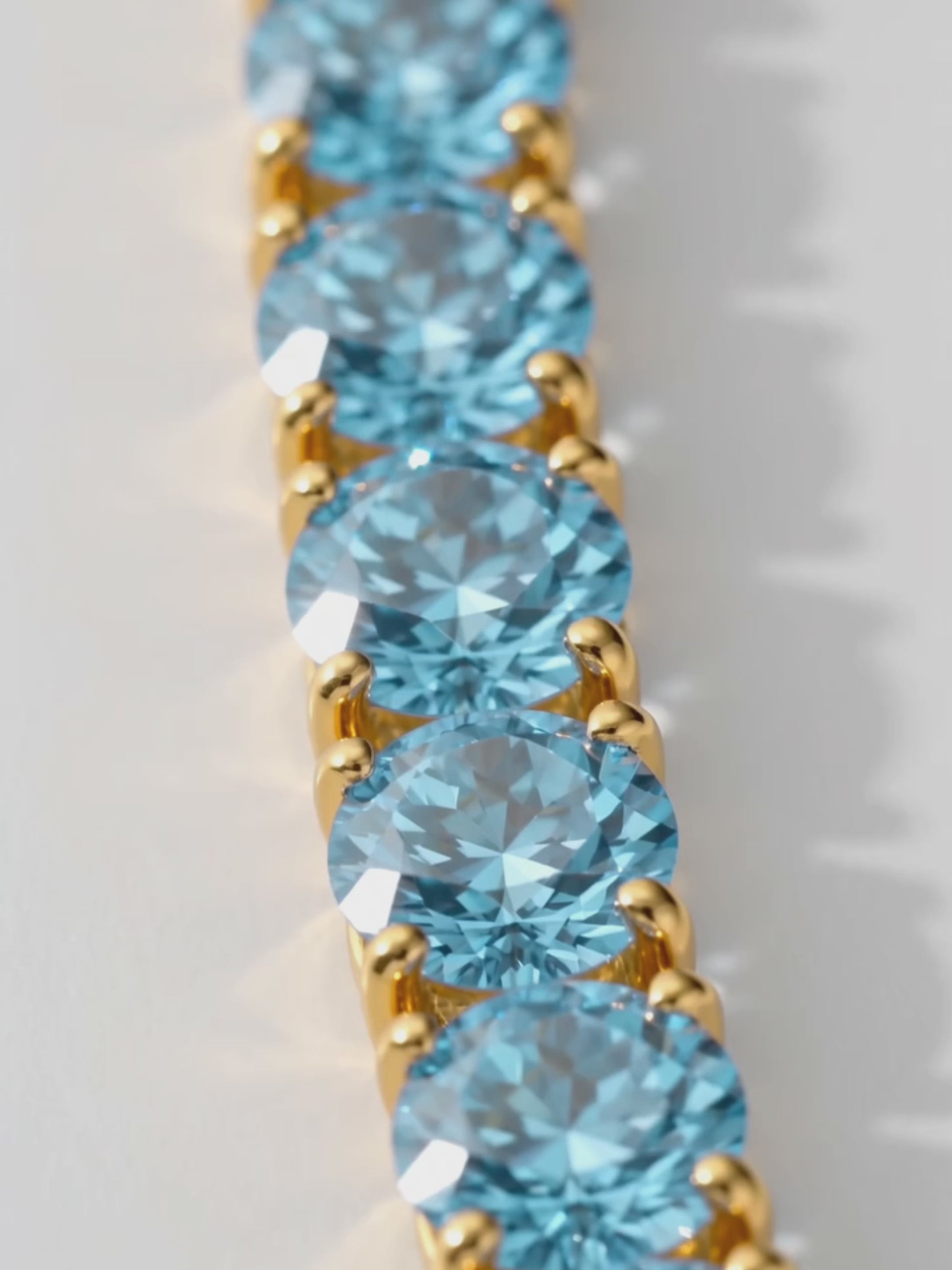 Load video: Fancy Blue 5.2mm (48.50 ctw) Round 4-Prong Lab Grown Diamond Tennis Necklace