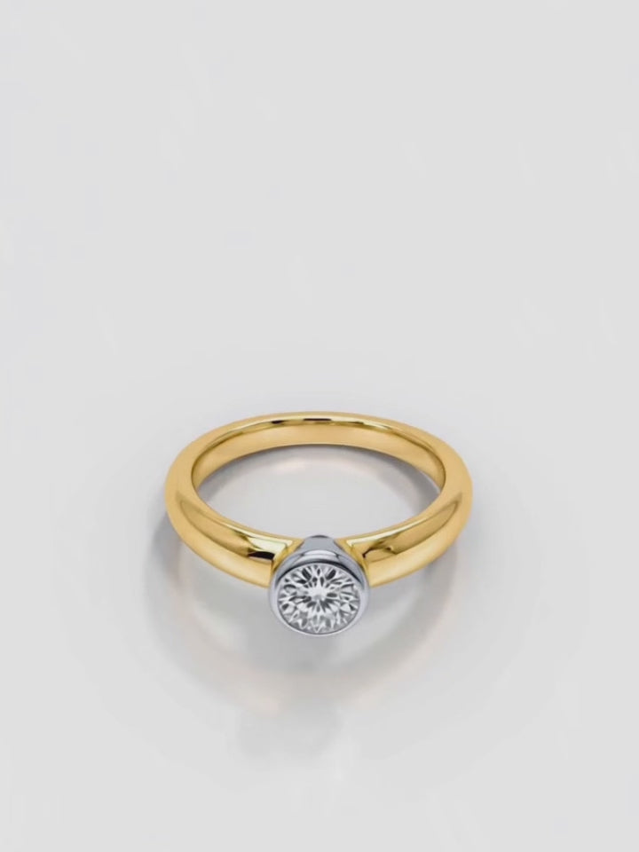Video of the 0.35 ctw Round Two-Tone Bezel Lab-Grown Diamond Band, showing sparkle and movement — Bow Tie Lab Diamonds